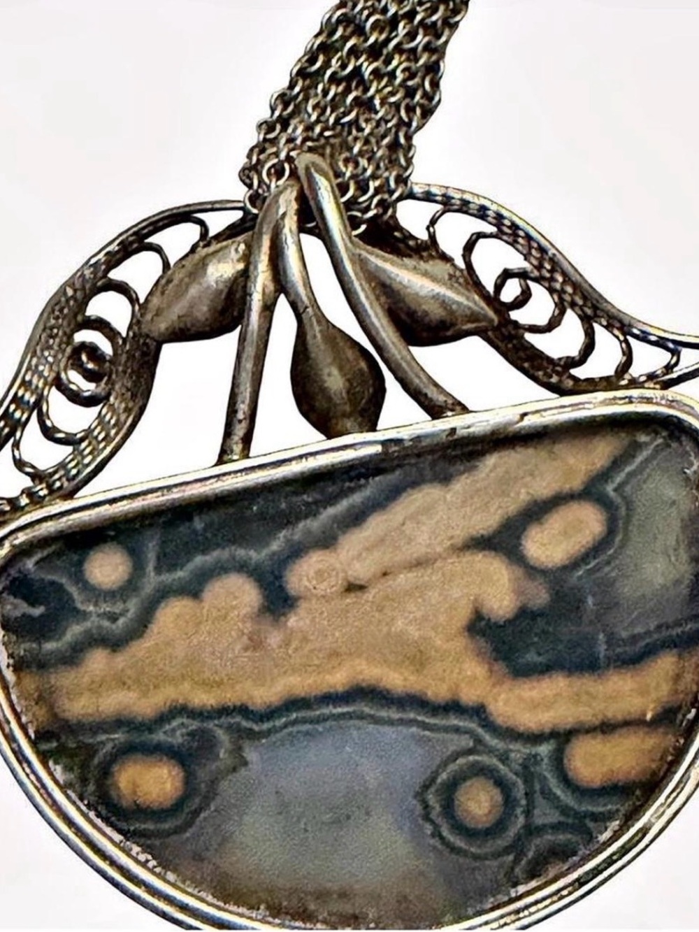 Sterling Silver Leaf and Ocean Jasper Pendant Necklace - Green - Picture 2 of 8